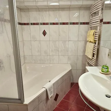 Oda ve Kahvaltı Hotel-garni Pramstraller 3*