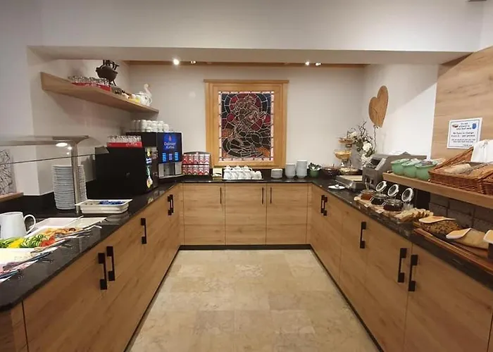 Hotel-garni Pramstraller Bed and breakfast 3*