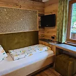 Hotel-garni Pramstraller