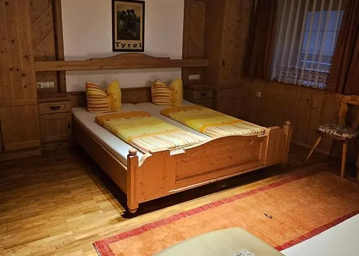 Bed & Breakfast Hotel-garni Pramstraller